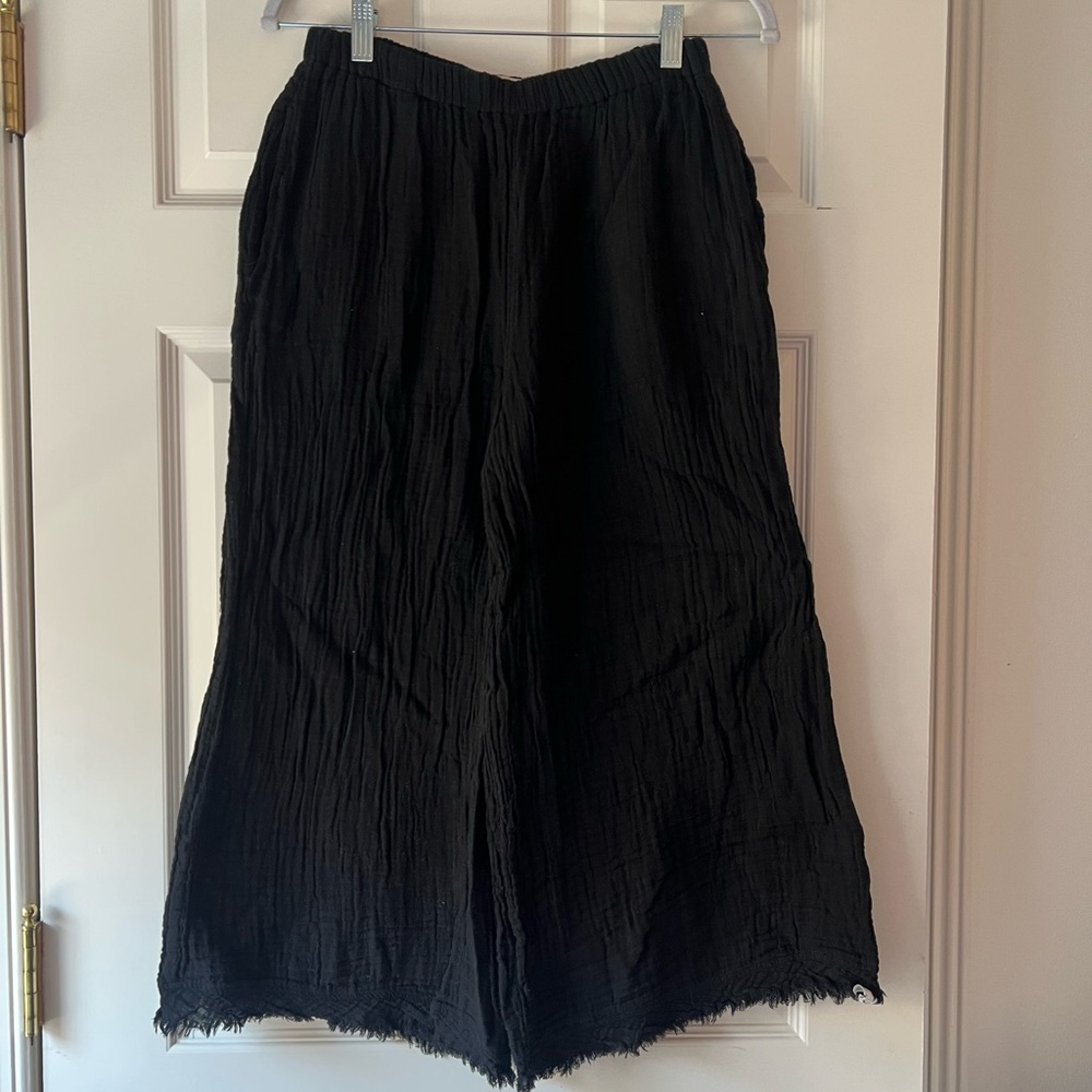 Soft cotton gauze ankle pants
Goes great with the top also listed